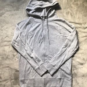 Victoria Sport zip up sweater